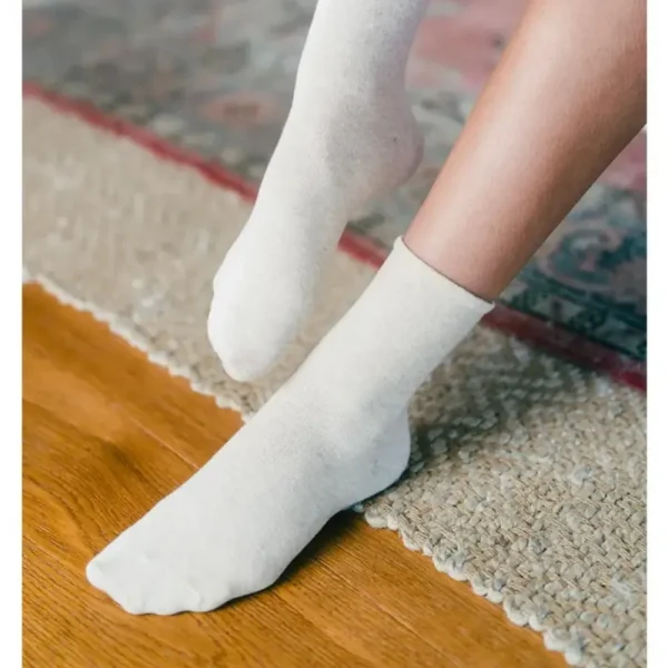 Very J Women's^Classic Quarter Socks - White