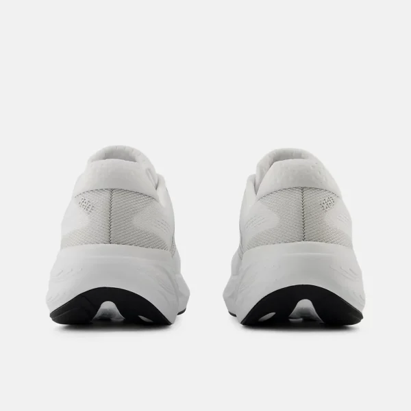 New Balance Athletic & Hiking^Fresh Foam X 880v15 - White with Sea Salt