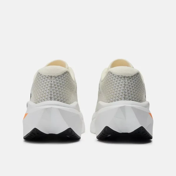 New Balance Athletic & Hiking^FuelCell SuperComp Trainer v3 - Angora with Hot Mango