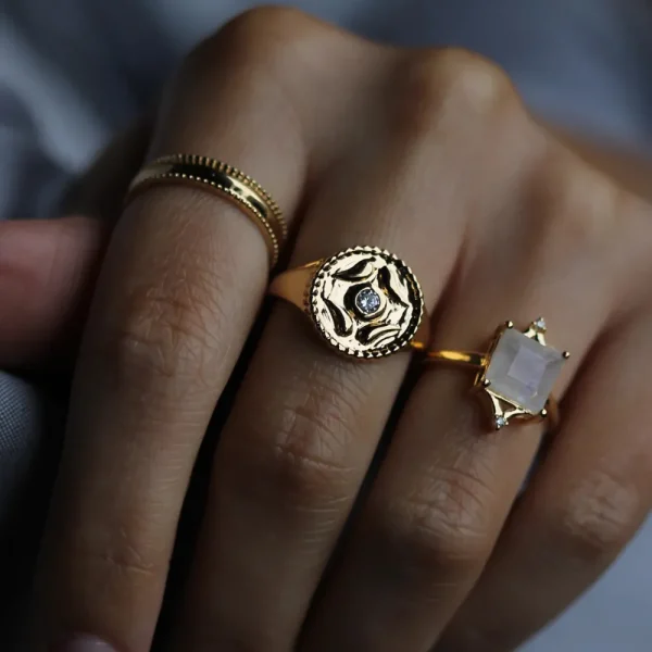 Leah Yard Designs Rings^Guardian Ring - Gold