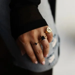 Leah Yard Designs Rings^Mini Diana Ring - Black Onyx