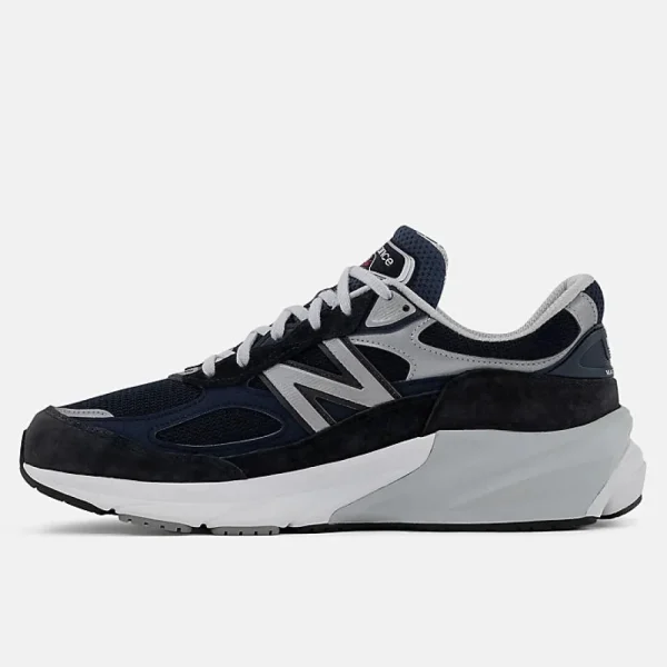 New Balance Sneakers | Athletic & Hiking^990v6 - Navy with White